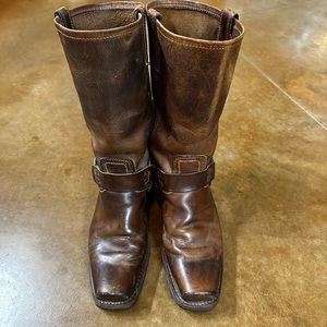Authentic Frye Genuine Leather Women’s Boots Size 9
